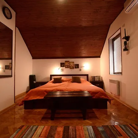 Villa Dijana - Pool, Spa, Outdoor Kitchen *