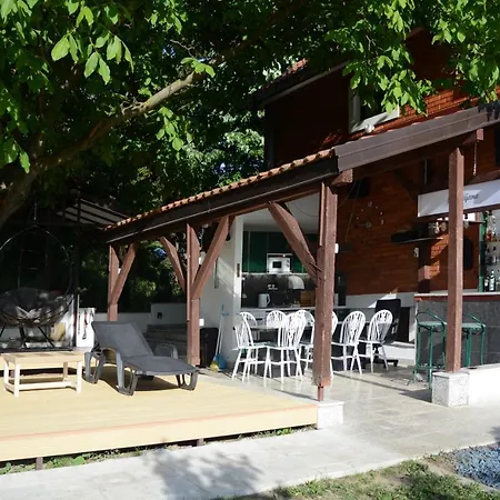 Dijana - Pool, Spa, Outdoor Kitchen Villa *