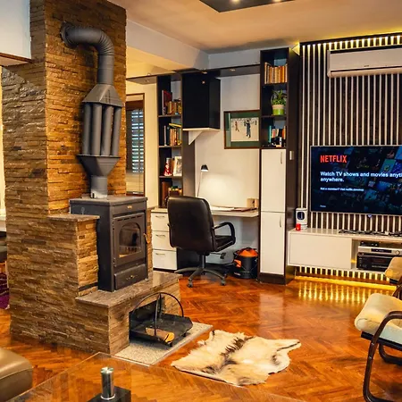 Villa Dijana - Pool, Spa, Outdoor Kitchen Belgrade